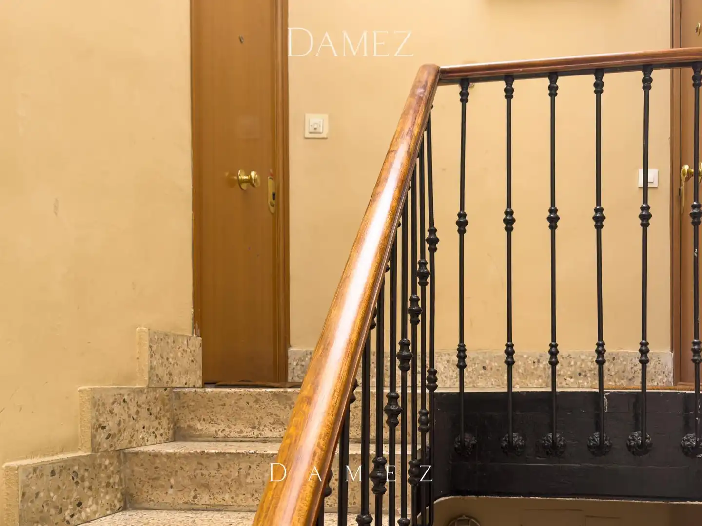 Piso en venta en Madrid con Terraza y Alarma