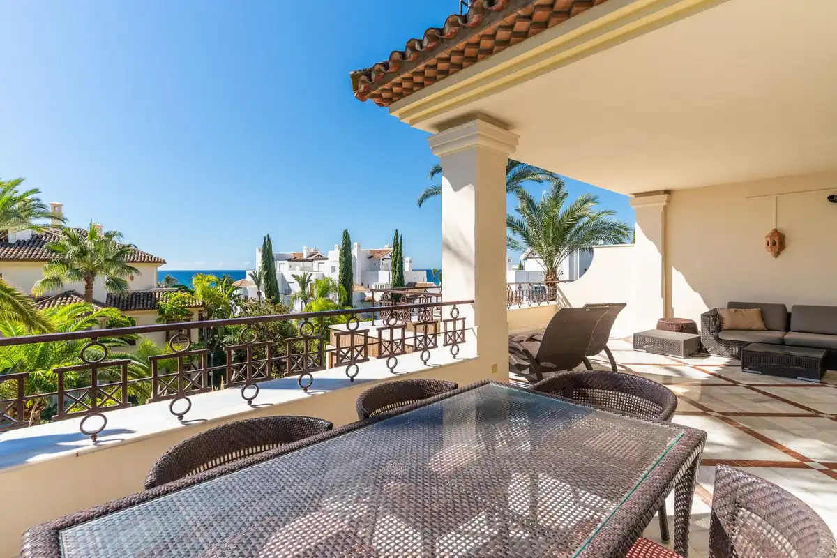 Piso con ascensor en venta en Río Real - Los Monteros, imagen 6