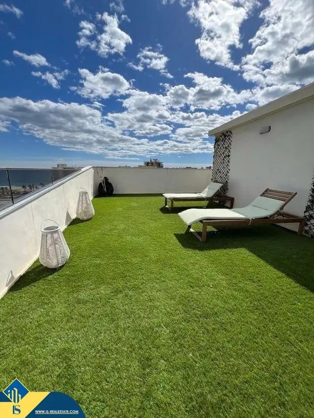 Terrassa de Àtic en venda en Alicante / Alacant amb Terrassa, Moblat i Piscina comunitària