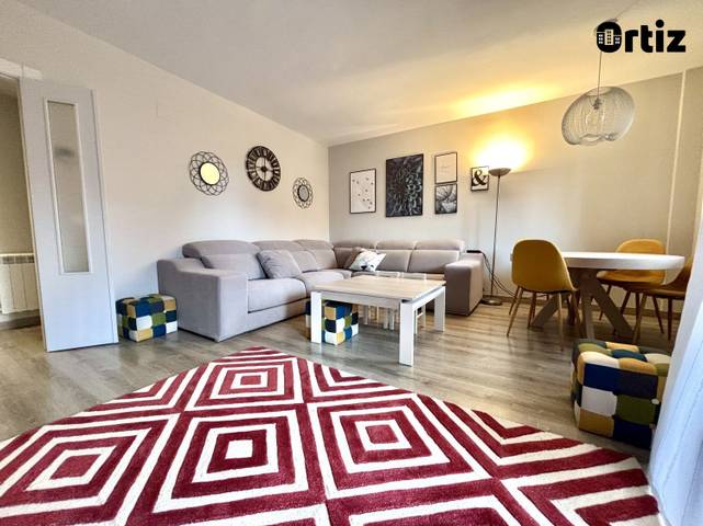 Piso en Alquiler en Ciudad 10