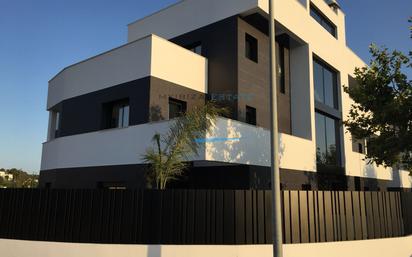 Exterior view of Planta baja for sale in Santa Eulària des Riu  with Air Conditioner, Private garden and Storage room