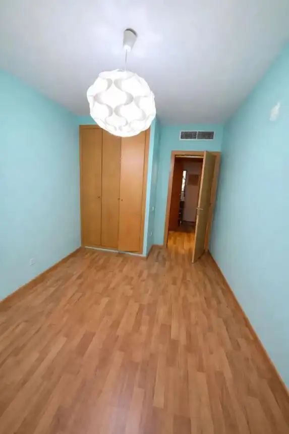 Flat with terrace for sale in Avinguda de Sant Bernat Calbó, imagen 7