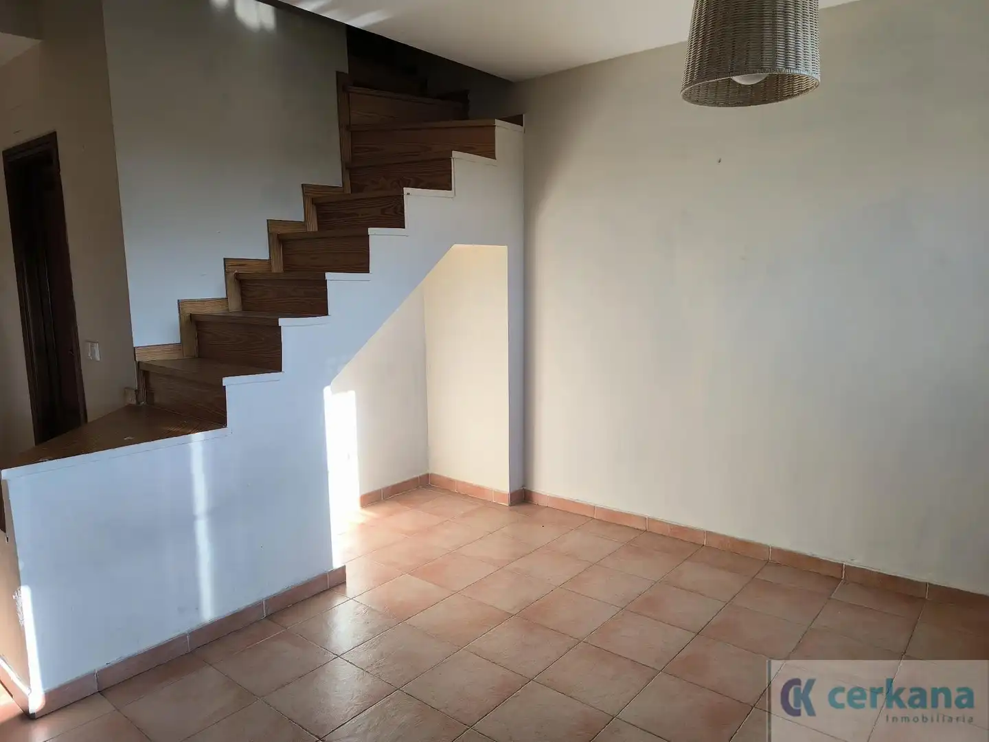 Wohnung zur Miete in Sanlúcar la Mayor mit Terrasse und Abstellraum