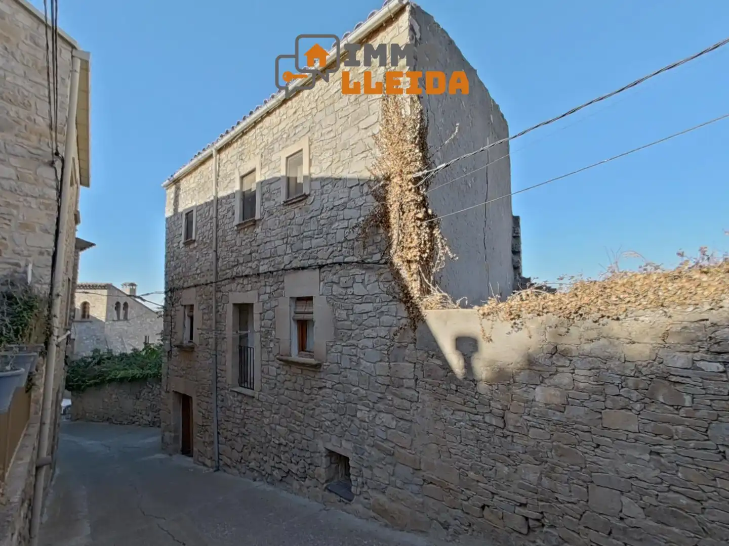 Exterior view of Houses for sale in Nalec  with Storage room, Furnished and Balcony