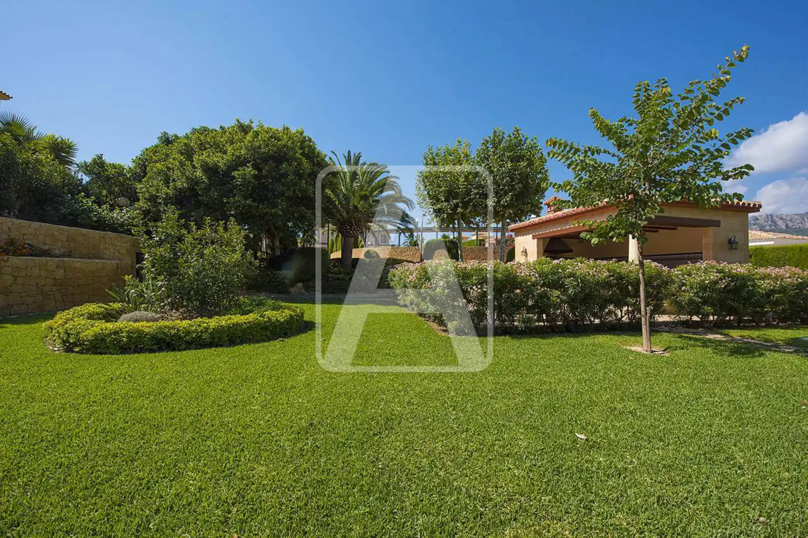 Chalet con piscina en venta en Marisol Park - Ortembach - Los Almendros, imagen 41