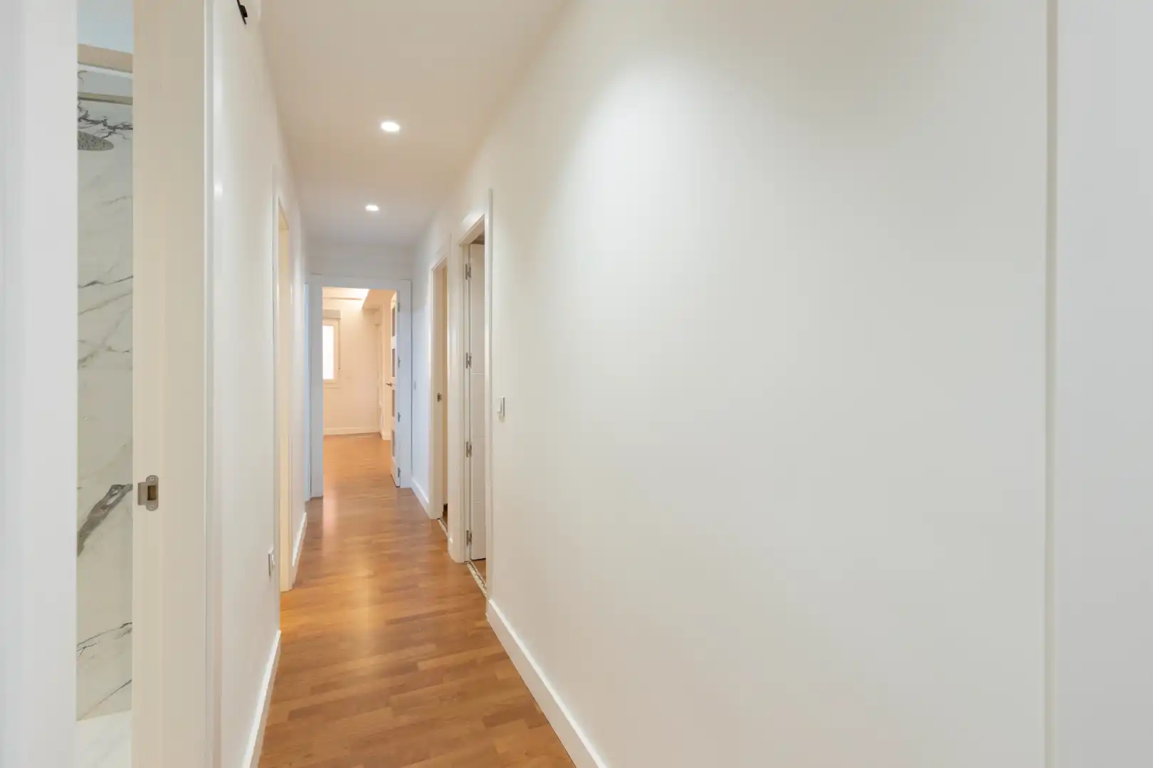 Flat for sale in Granada  with Air Conditioner, Heating and Parquet flooring