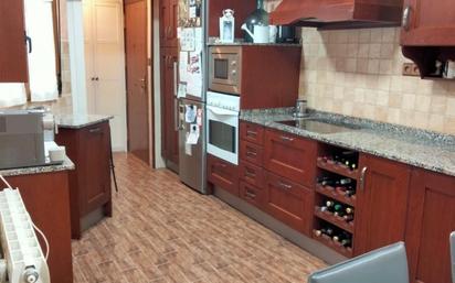 Kitchen of Flat for sale in Zamudio