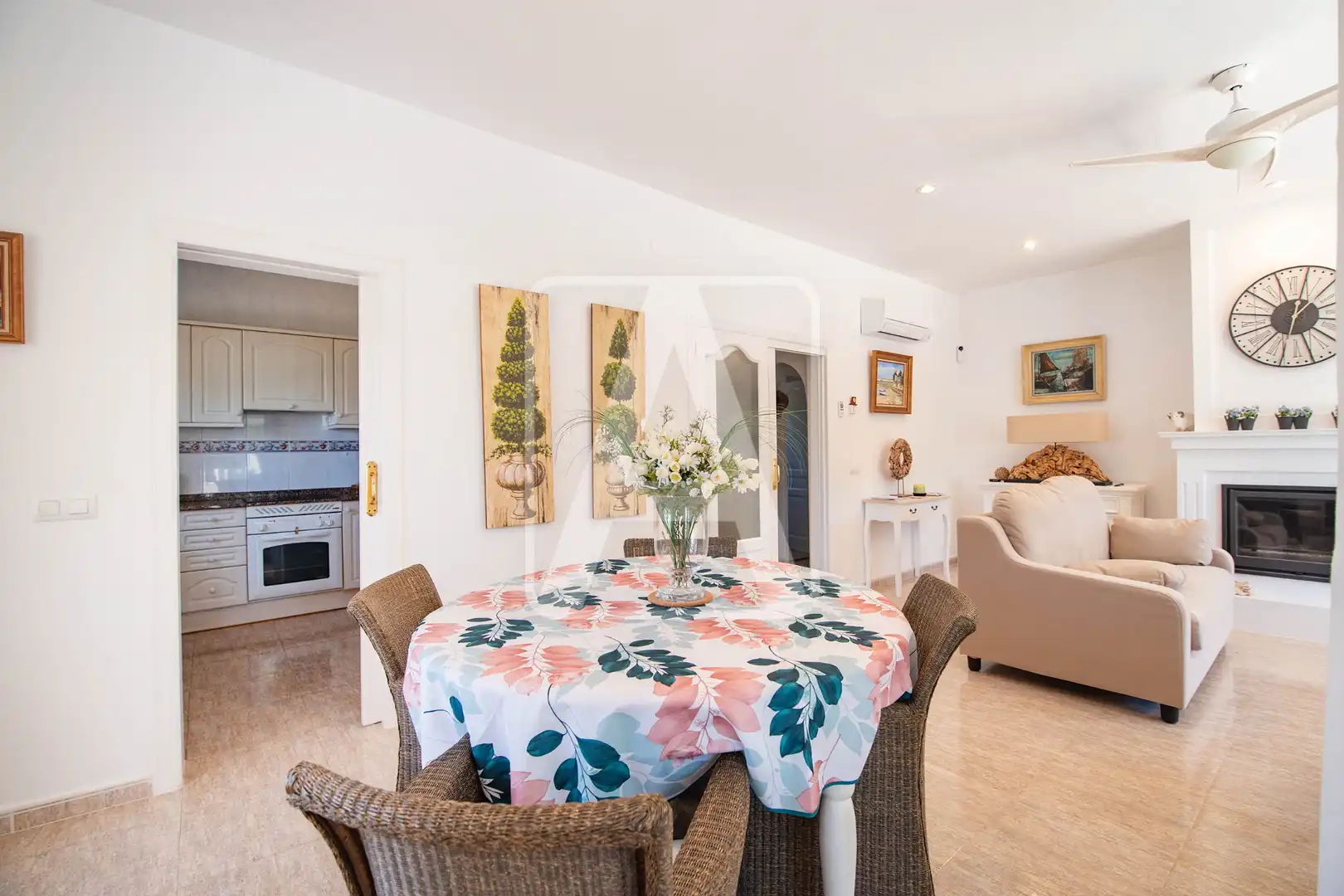 Comedor de Casa o chalet en venta en Calpe / Calp con Aire acondicionado, Calefacción y Jardín privado