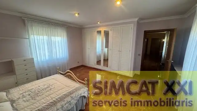 Bedroom of Houses for sale in Figueres  with Air Conditioner, Heating and Terrace
