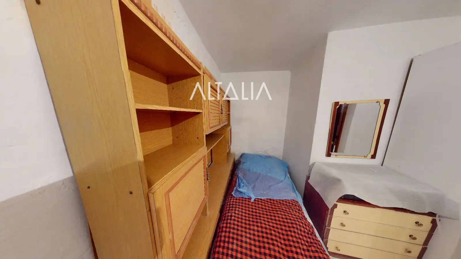 Bedroom of Houses for sale in Torrubia del Castillo