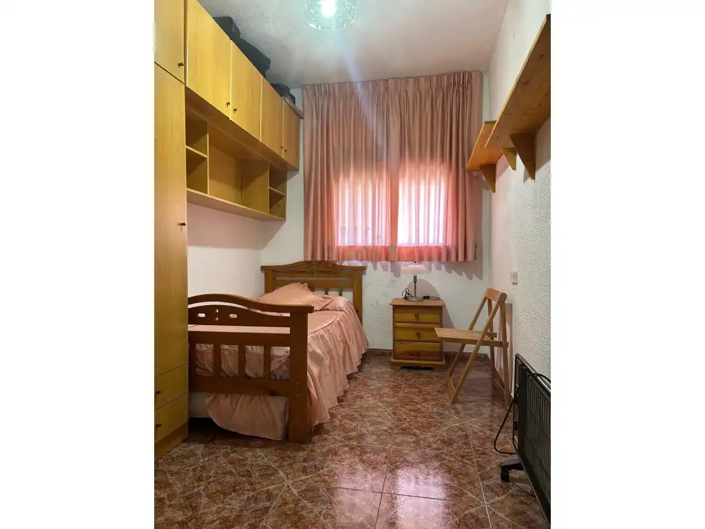 Habitación de Casa o chalet en venta en Llíria