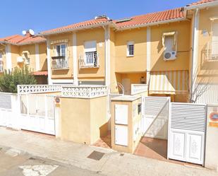 Exterior view of Single-family semi-detached for sale in Alovera  with Heating, Private garden and Terrace