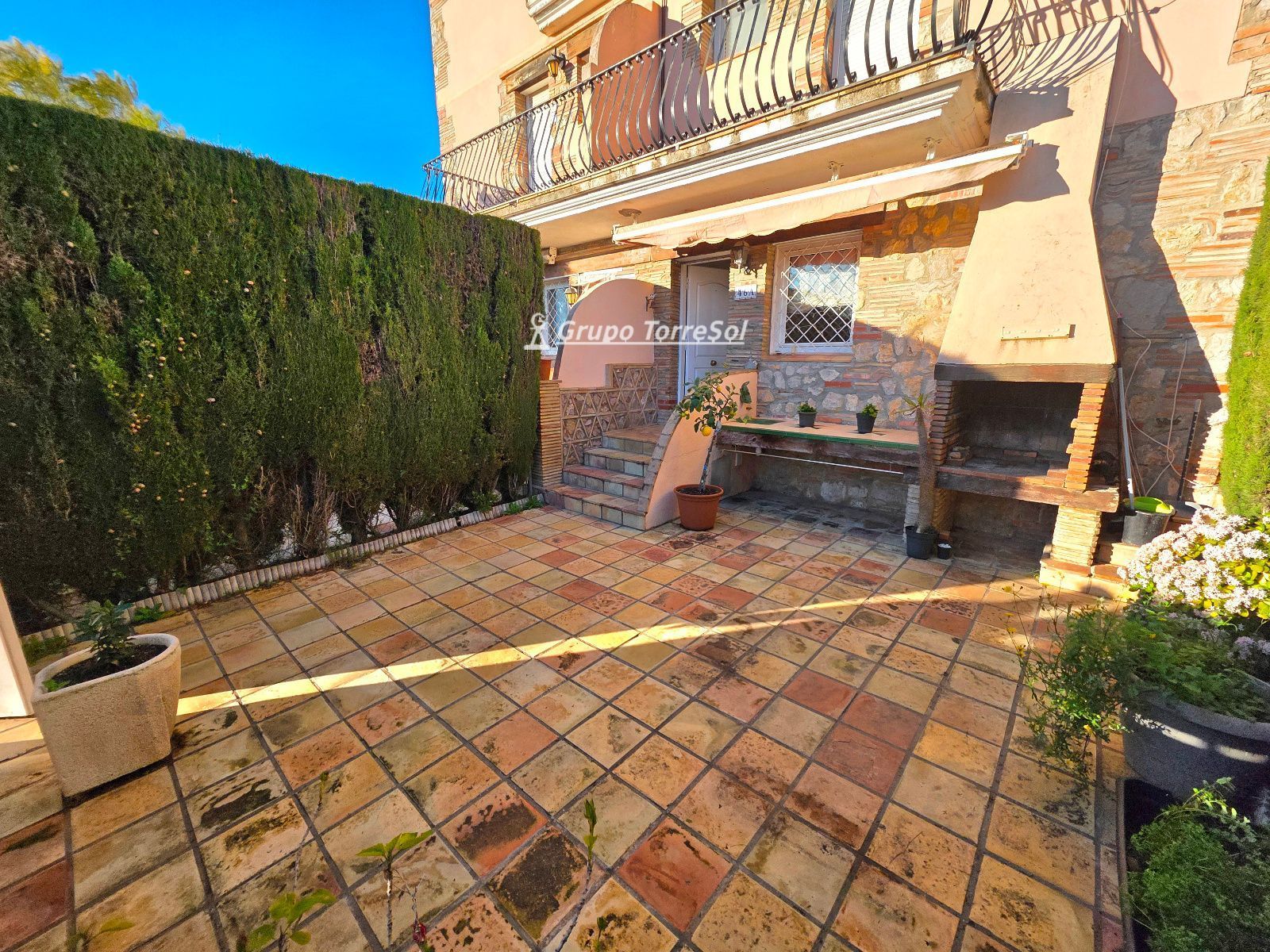 Terrassa de Casa adosada en venda en Creixell amb Terrassa, Traster i Forn