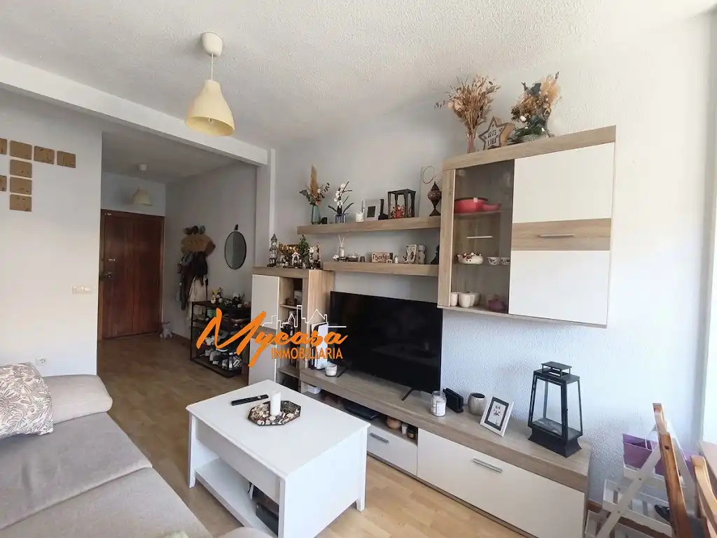 Sala d'estar de Pis en venda en Villaviciosa de Odón amb Calefacció