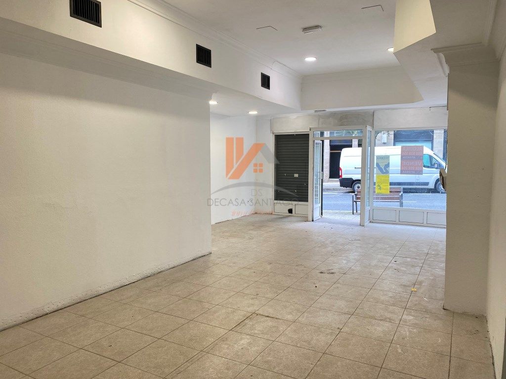 Local en venta en Santiago de Compostela 