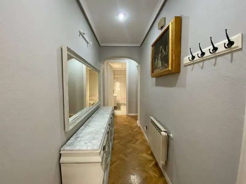 Flat for rent in FUENCARRAL , Trafalgar