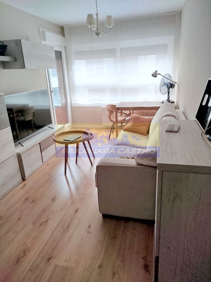Dormitori de Apartament de lloguer en Castro-Urdiales amb Moblat