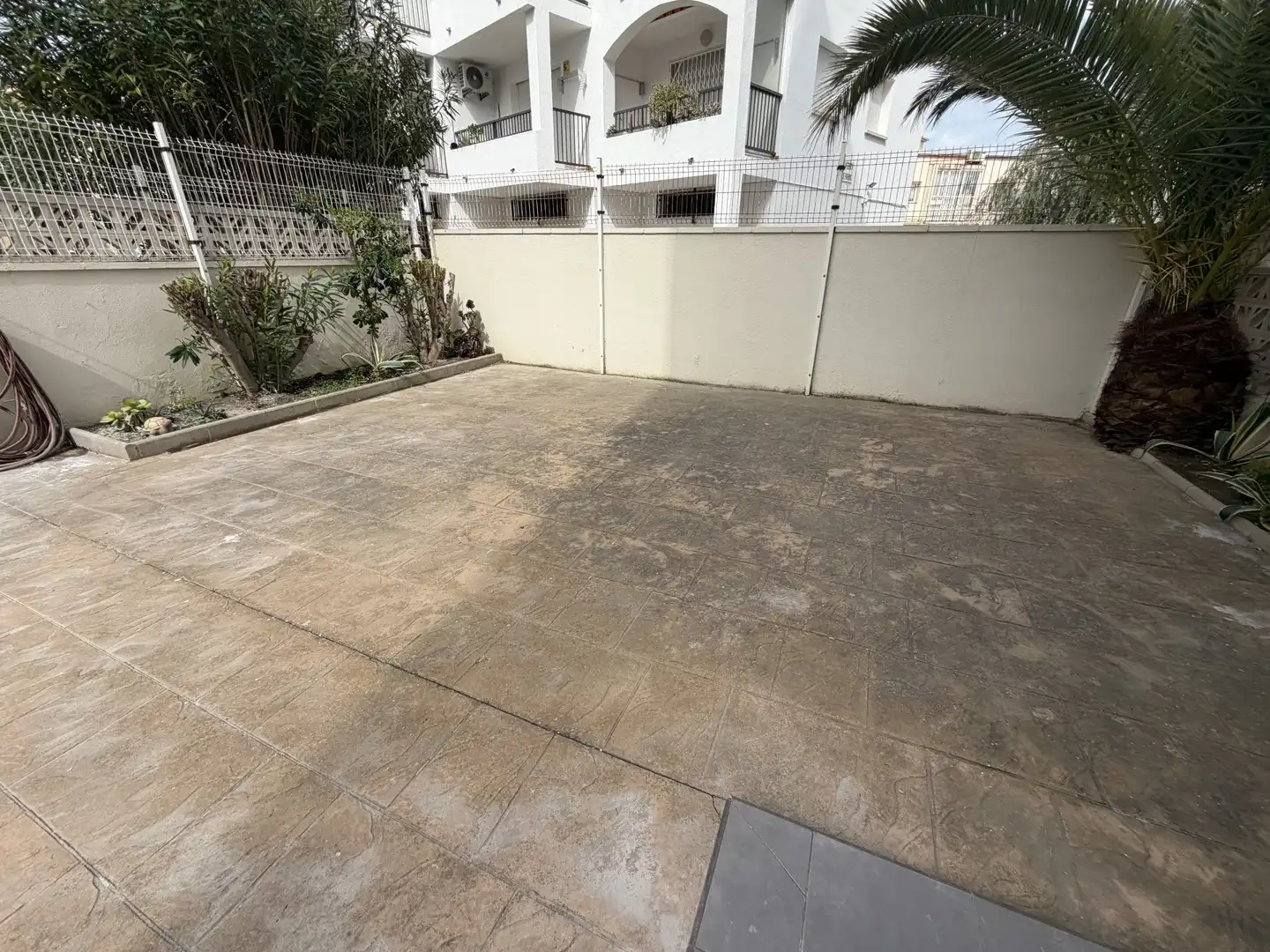 Terraza de Piso en venta en Roses con Calefacción, Piscina y Balcón