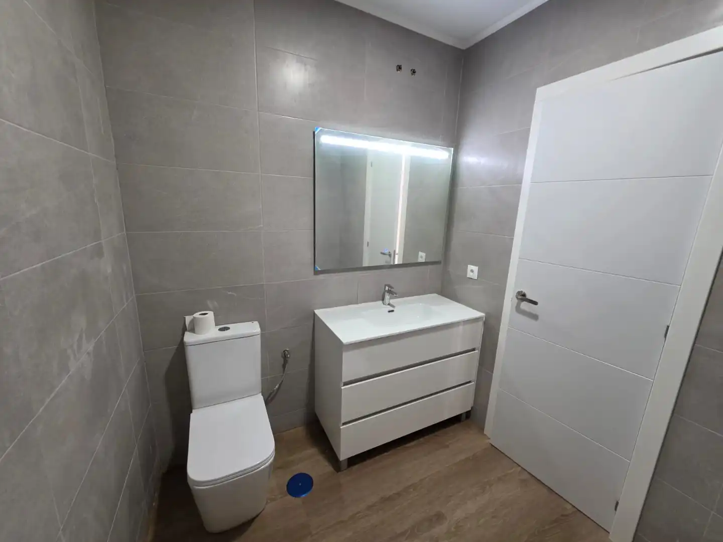 Bathroom of Apartments for sale in Benalmádena  with Terrace and Community pool