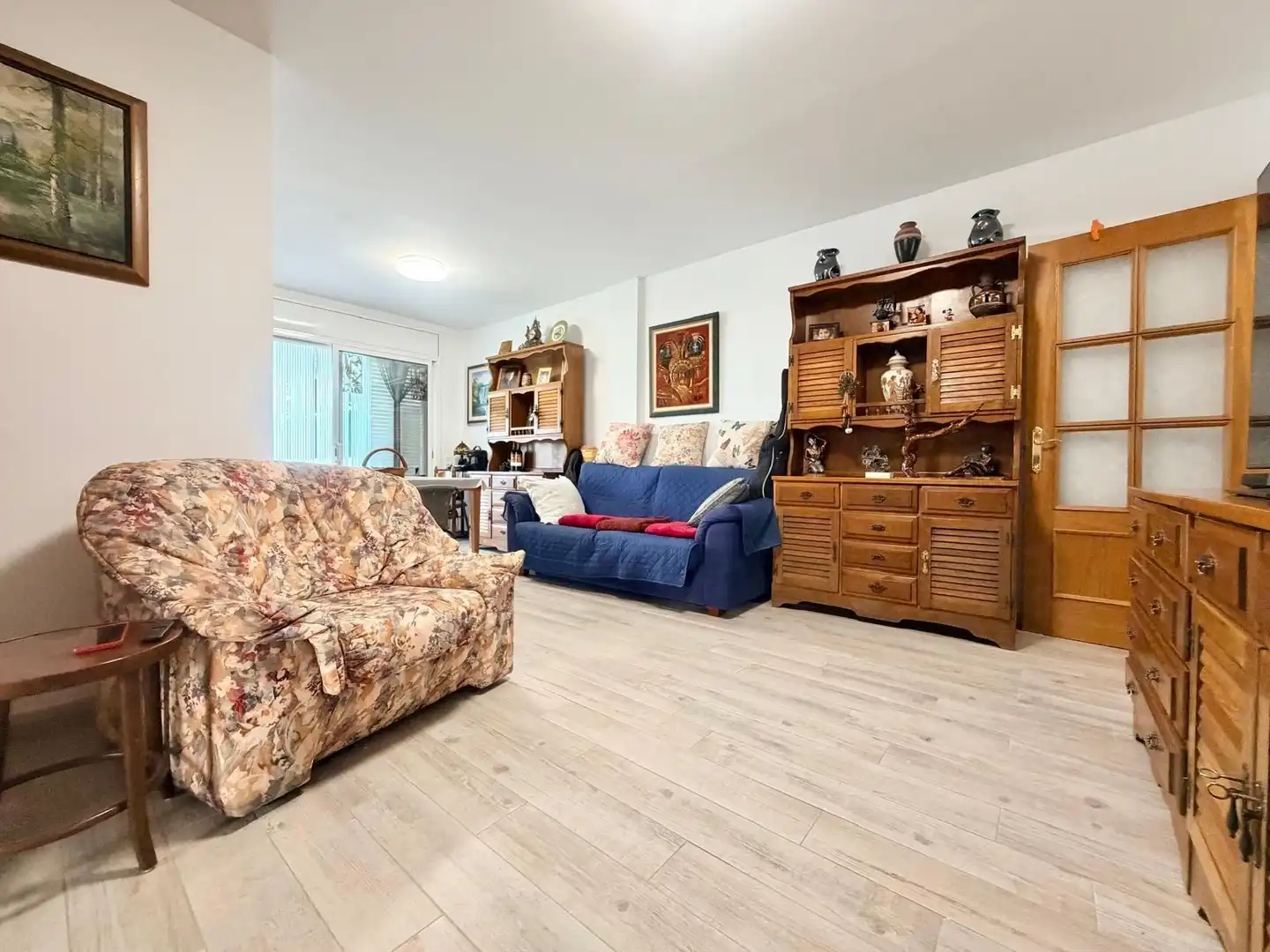 Sala d'estar de Planta baixa en venda en Calafell amb Aire condicionat, Calefacció i Jardí privat