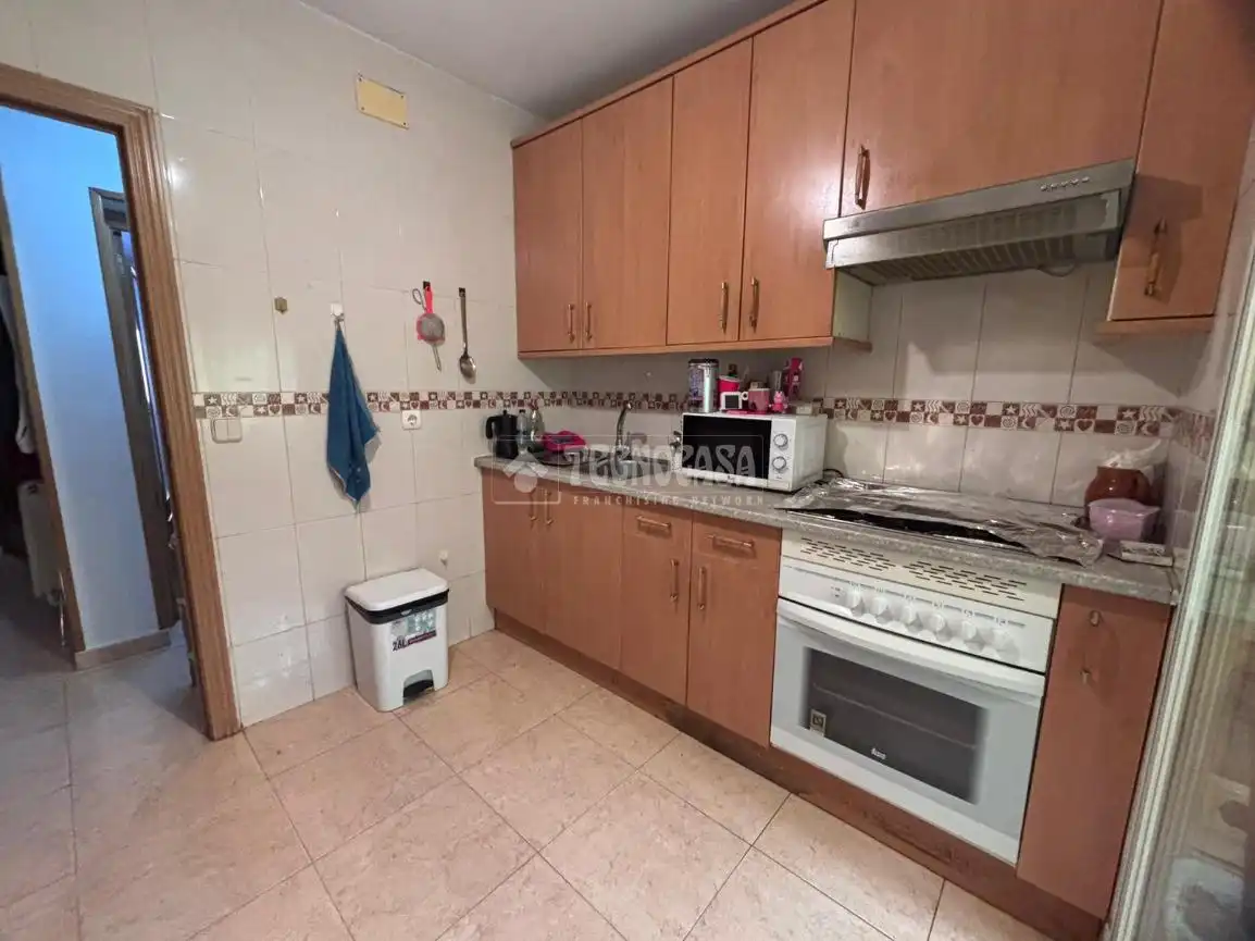Kitchen of Flat for sale in Alcalá de Henares