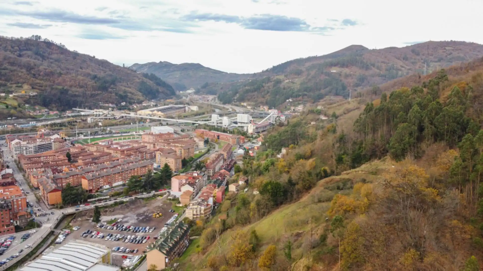 Vista exterior de Casa o chalet en venta en Mieres (Asturias)