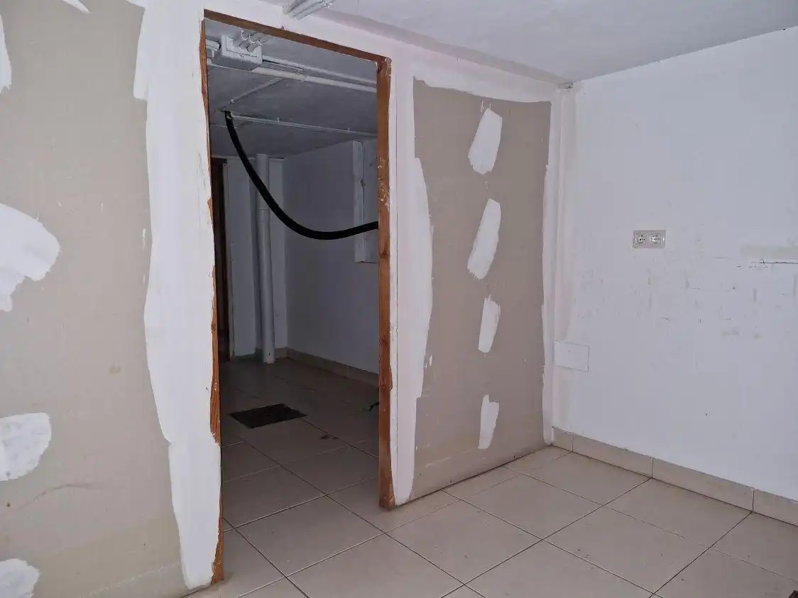 Local en venta en Torrelavega 