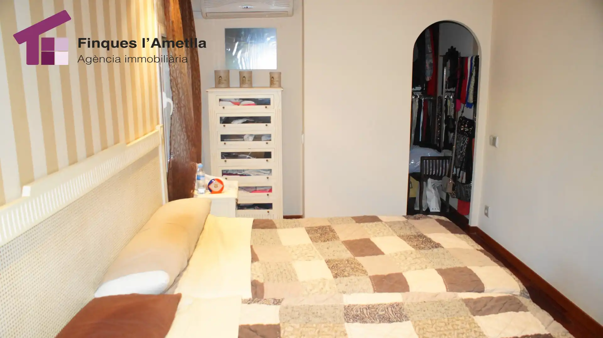 Dormitori de Casa o xalet en venda en L'Ametlla del Vallès amb Aire condicionat, Calefacció i Jardí privat