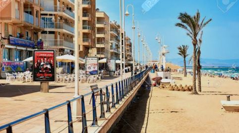 Foto 3 de Edifici en venda a Avinguda del Mediterrani, Guardamar Playa, Guardamar del Segura