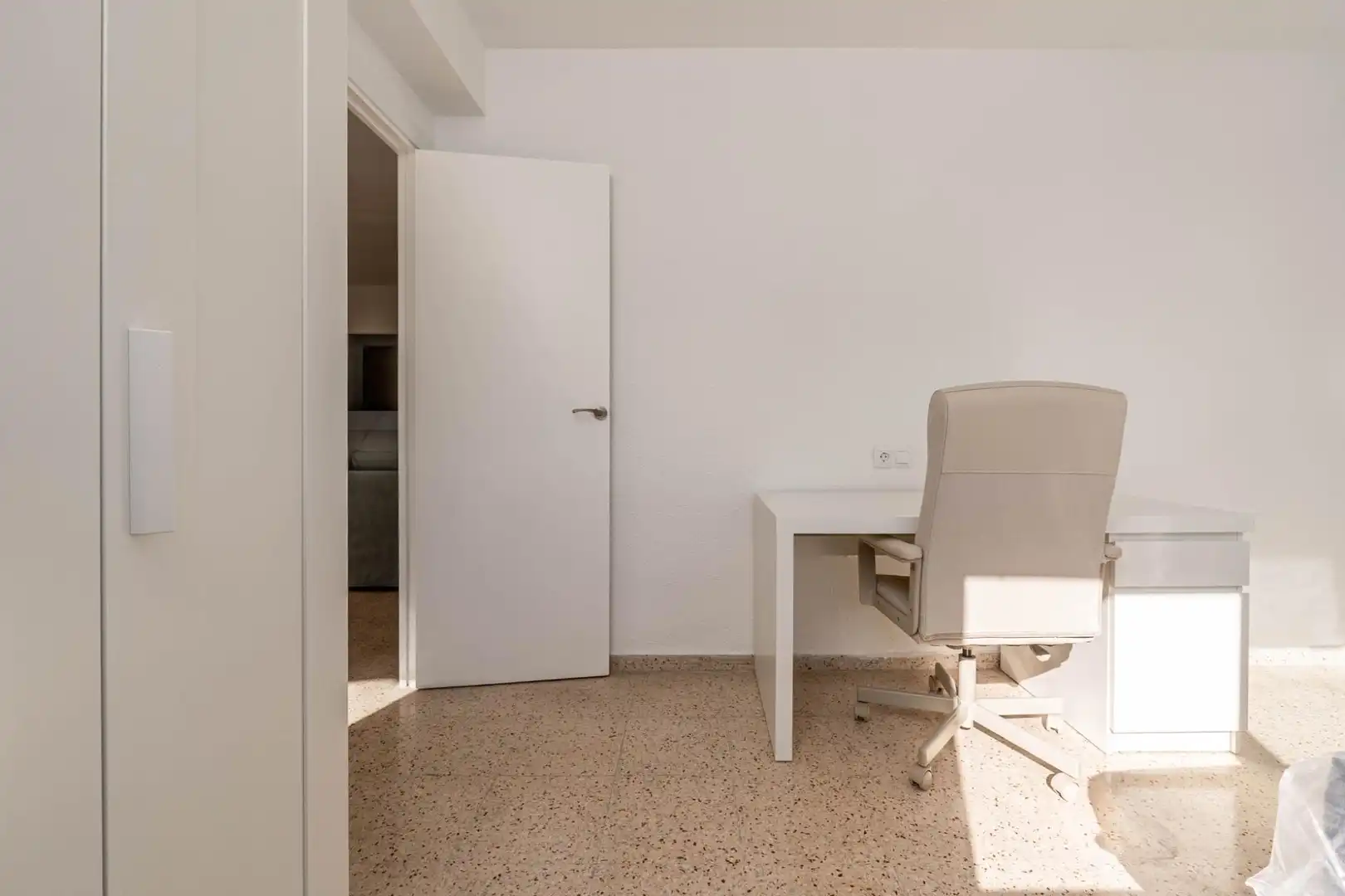Piso para compartir en Granada con Terraza, Amueblado y Balcón