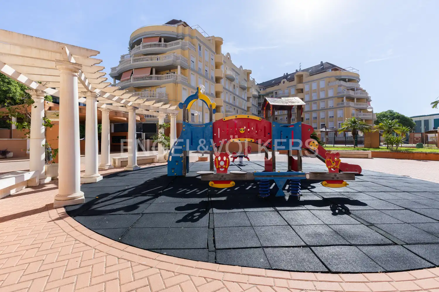 Exterior view of Flat for sale in Dénia  with Air Conditioner, Heating and Swimming Pool