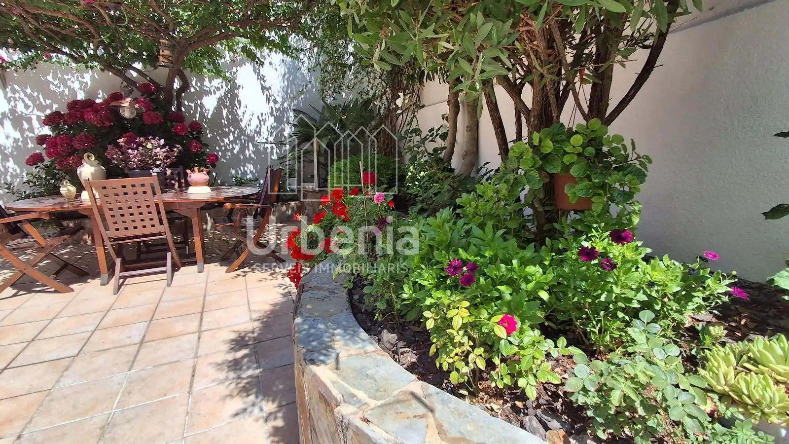 Jardí de Casa o xalet en venda en Mataró amb Aire condicionat, Calefacció i Terrassa