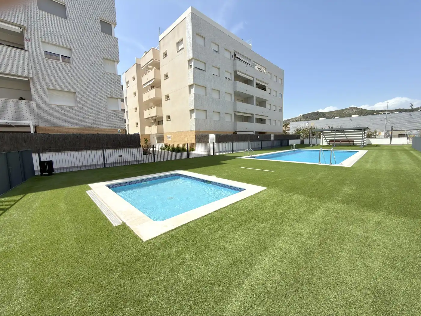 Piscina de Àtic en venda en Calafell amb Calefacció, Parquet i Terrassa
