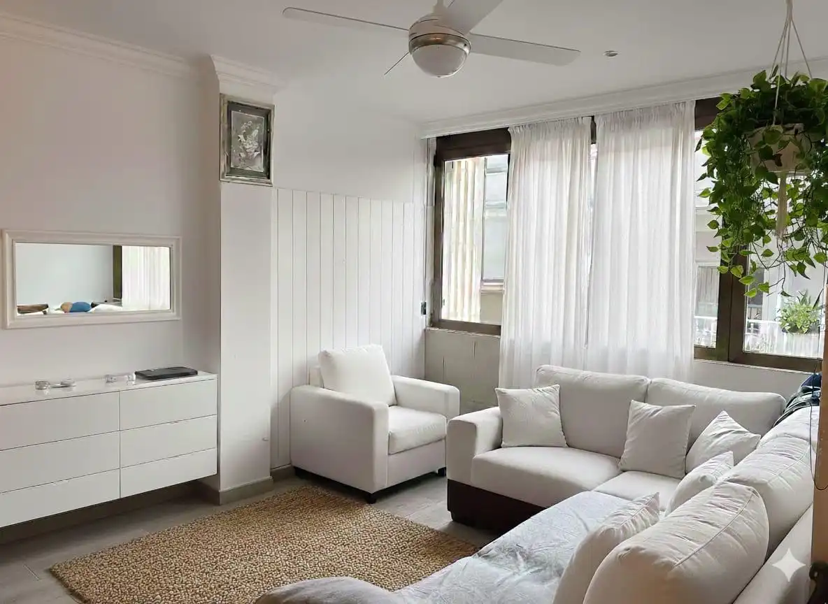 Piso con terraza en venta en Avinguda Catalunya, imagen 3