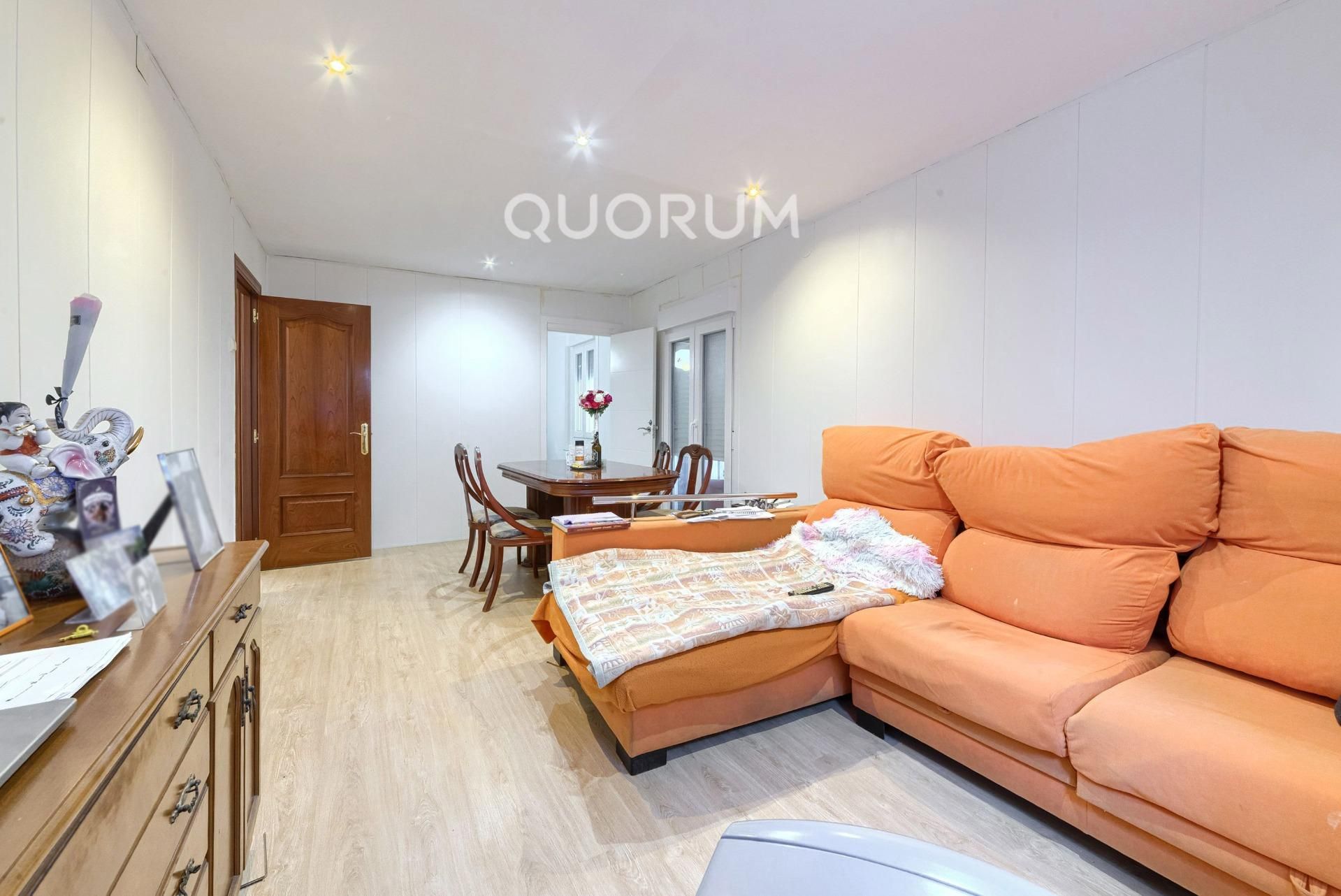 Living room of Flat for sale in Basauri   with Balcony