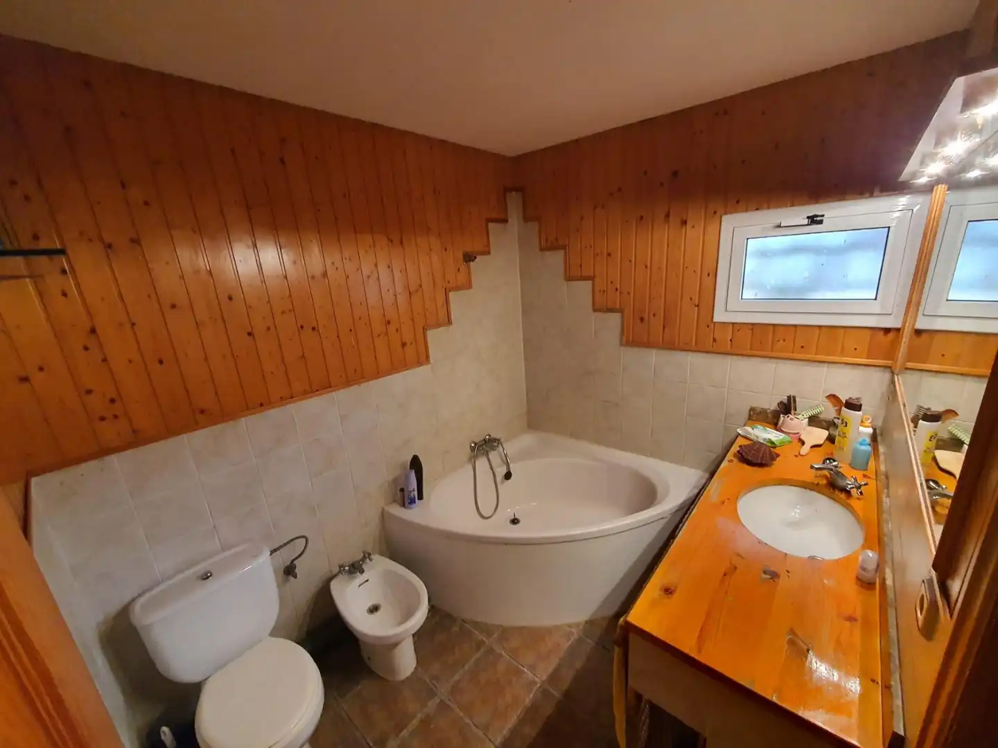 Baño de Casa o chalet en venta en Vilanova i la Geltrú con Terraza
