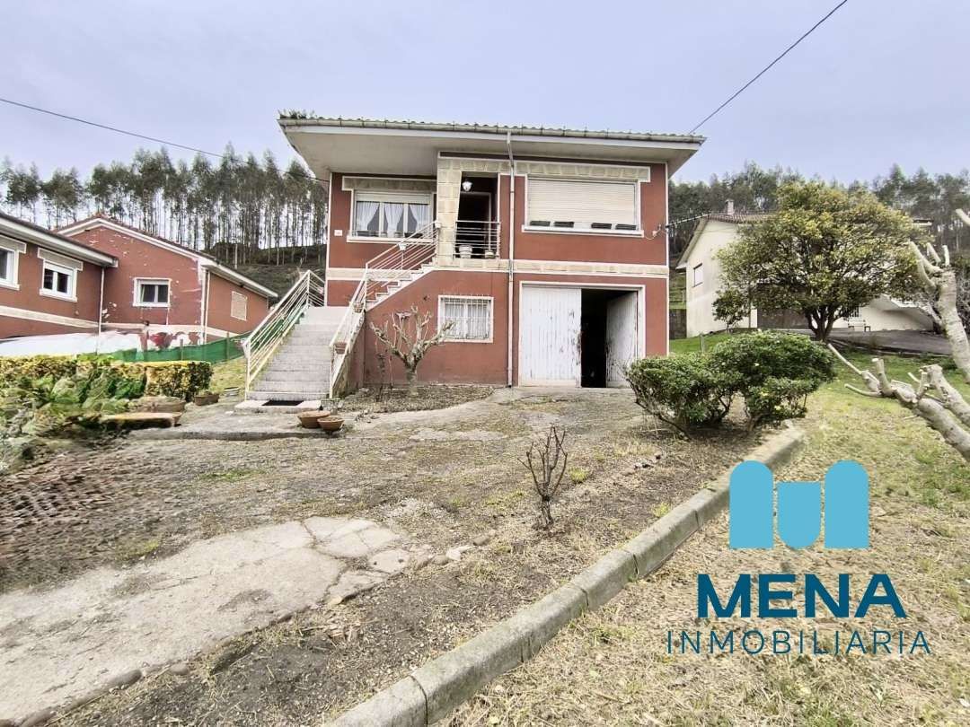 Vista exterior de Casa o xalet en venda en Piélagos amb Calefacció i Jardí privat