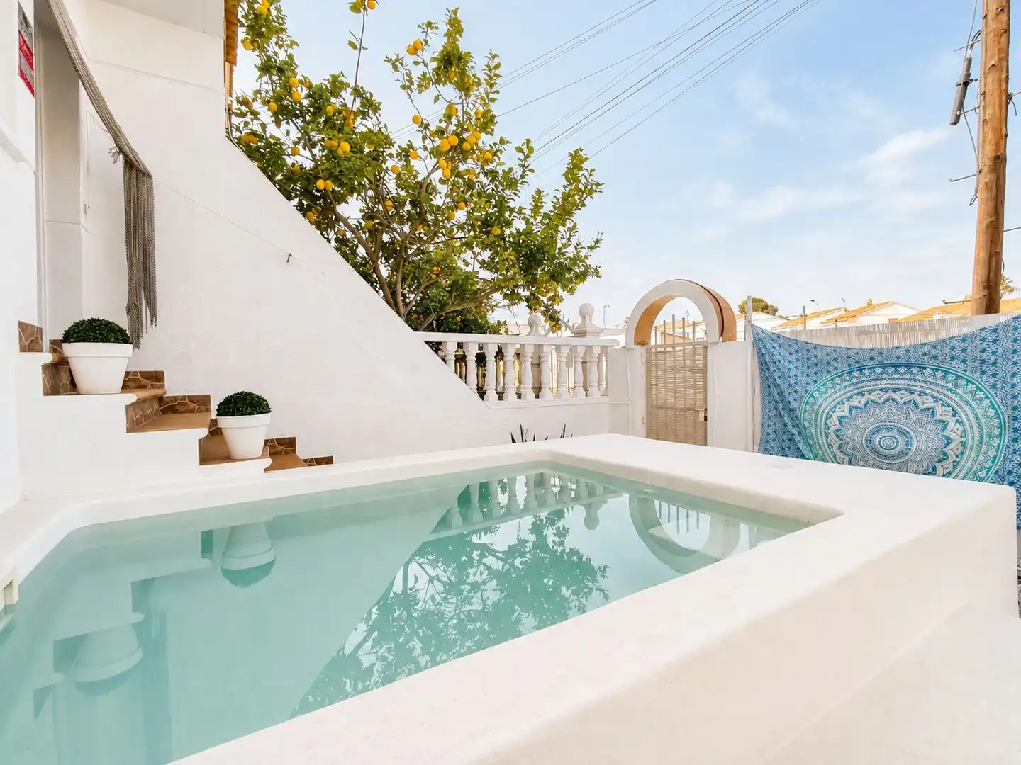 Swimming pool of Flat for sale in Santa Pola  with Air Conditioner, Heating and Terrace