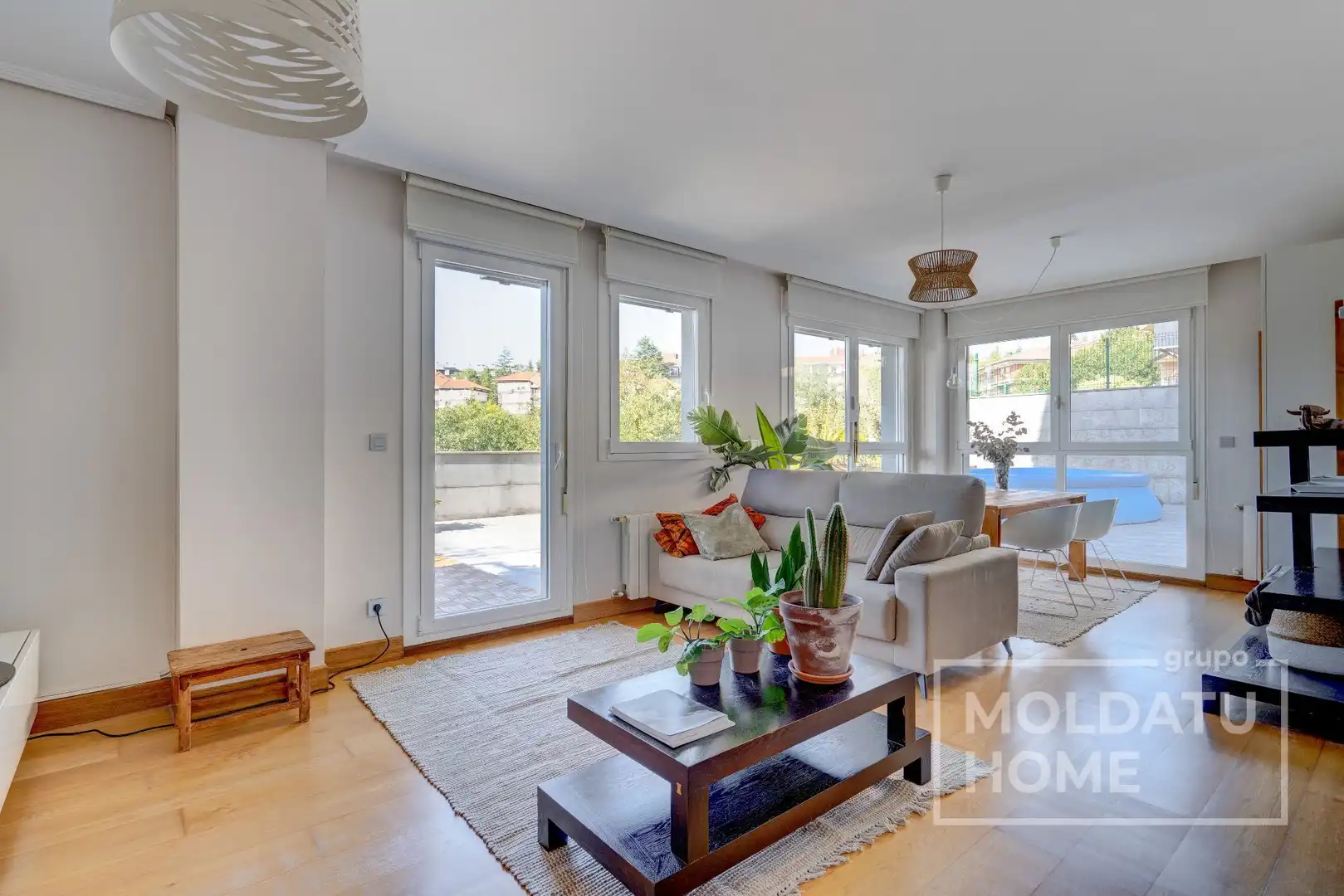 Duplex with lift for sale in Indalecio Prieto, imagen 3