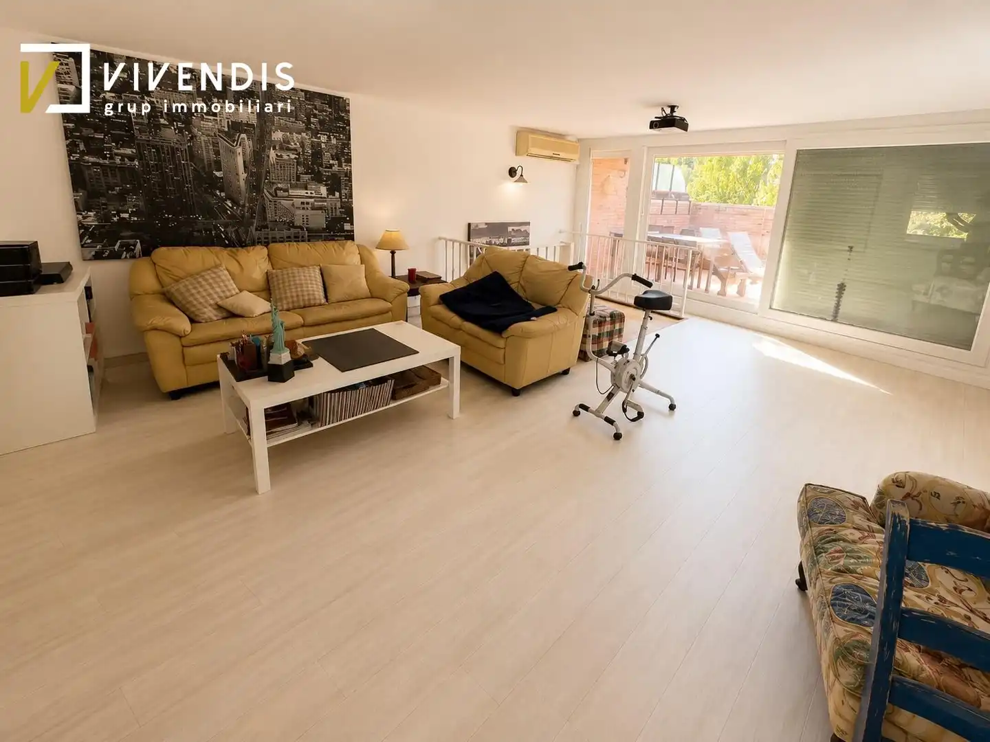 Sala d'estar de Casa o xalet en venda en Lleida amb Aire condicionat, Calefacció i Jardí privat