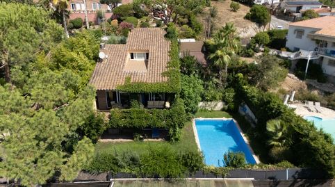 Exclusivo Chalet con Vistas al Mar y a la Montaña  Cabrils, Bild 2