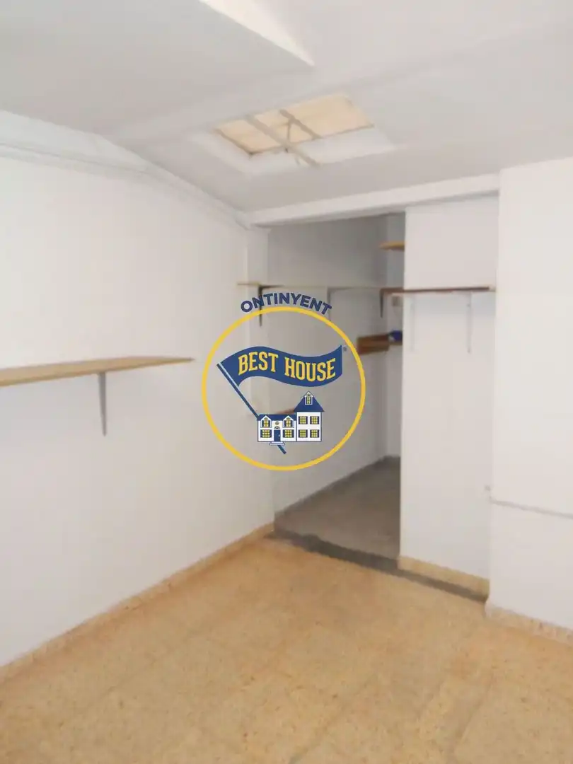 Business premises for sale in Sant Josep - Zona Hospital, imagen 5
