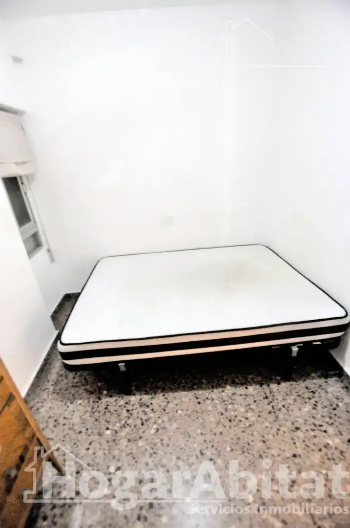Schlafzimmer von Wohnung zum Verkauf in Valencia mit Klimaanlage, Heizung und Terrasse