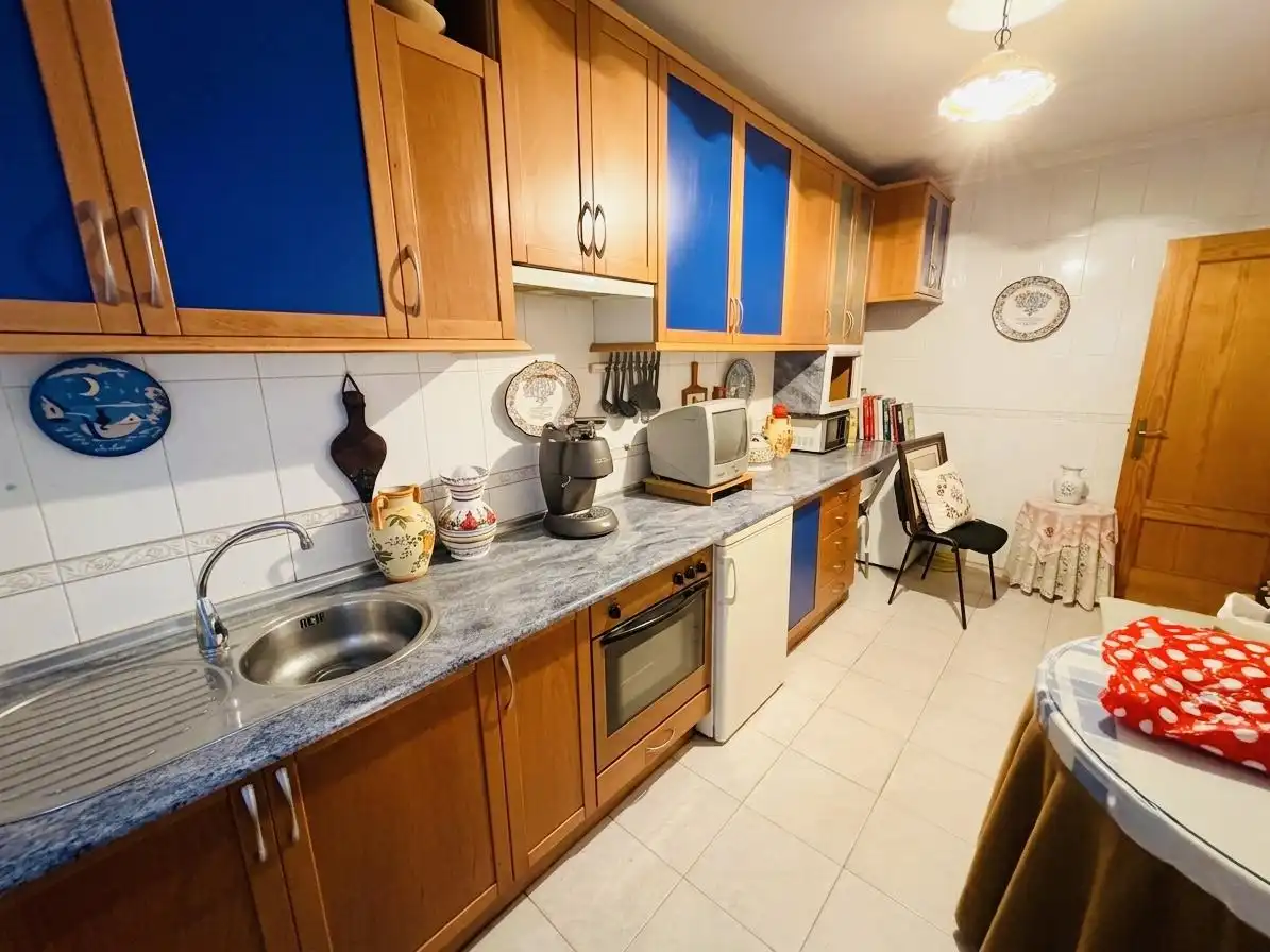 Küche von Wohnung zum Verkauf in Cobeja mit Klimaanlage, Heizung und Terrasse