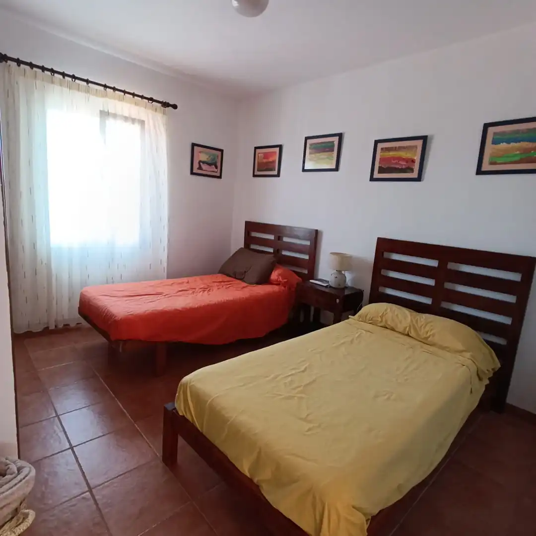 Schlafzimmer von Country house zum Verkauf in Ciutadella de Menorca mit Privatgarten, Terrasse und Möbliert