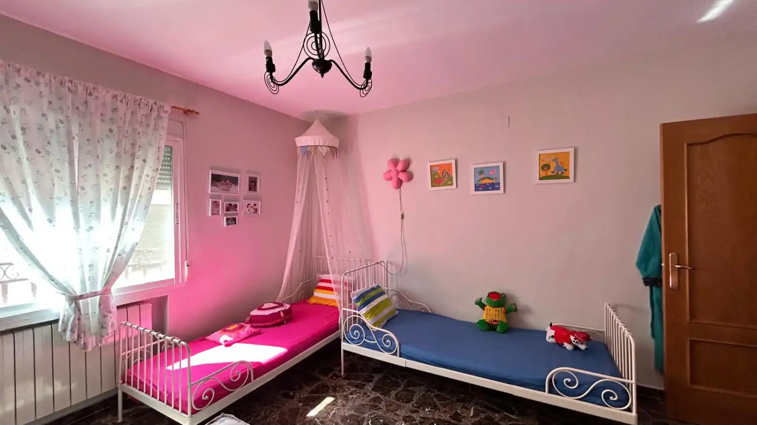 Habitación de Casa o chalet en venta en Albacete con Aire acondicionado, Calefacción y Trastero