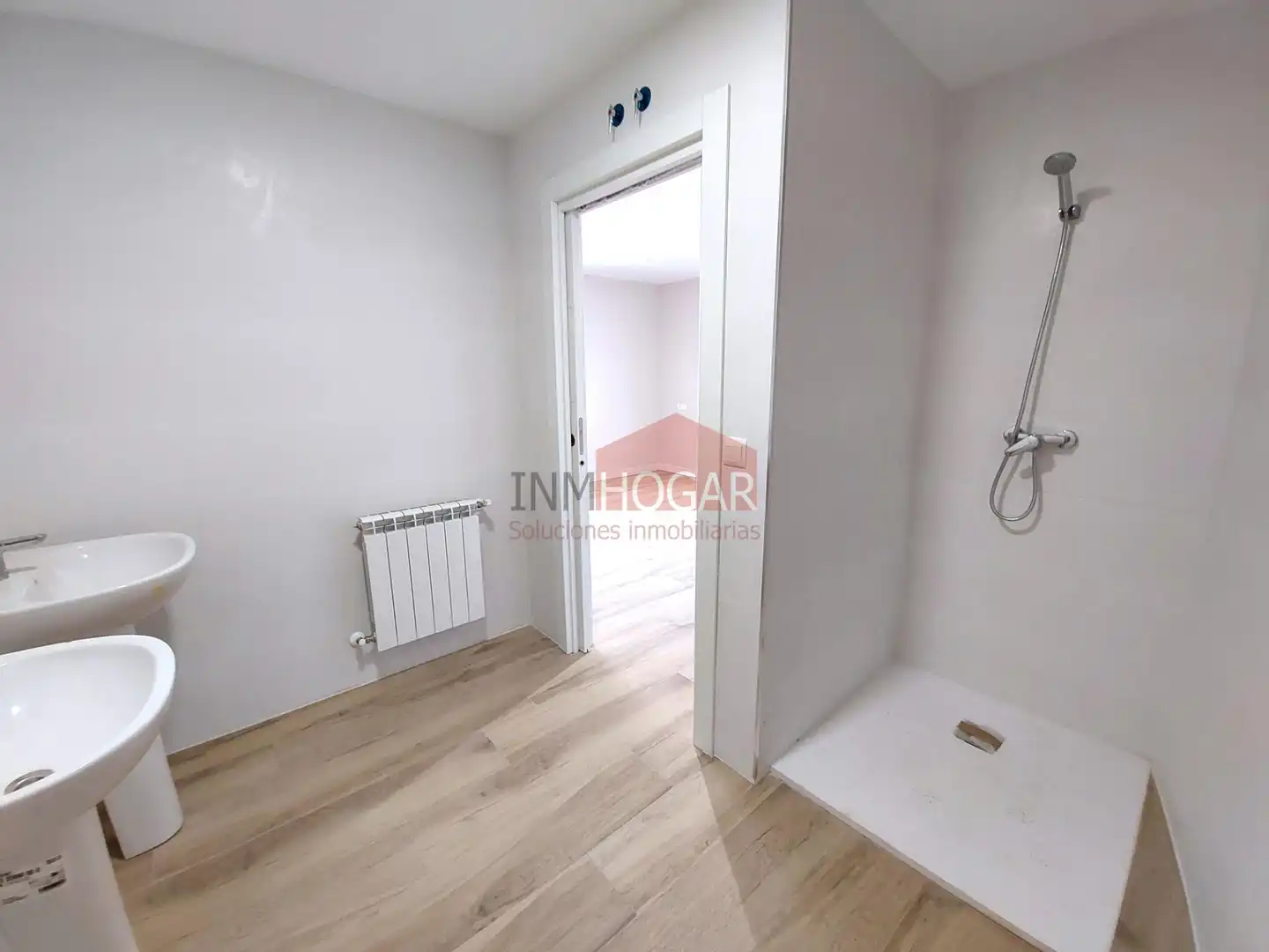 Habitación de Dúplex en venta en Arévalo con Calefacción, Terraza y Balcón
