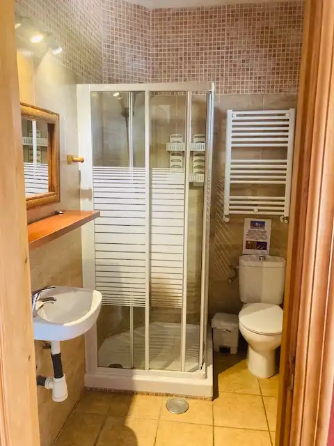 Inmuebles singulares con piscina en venta en Alozaina, imagen 29