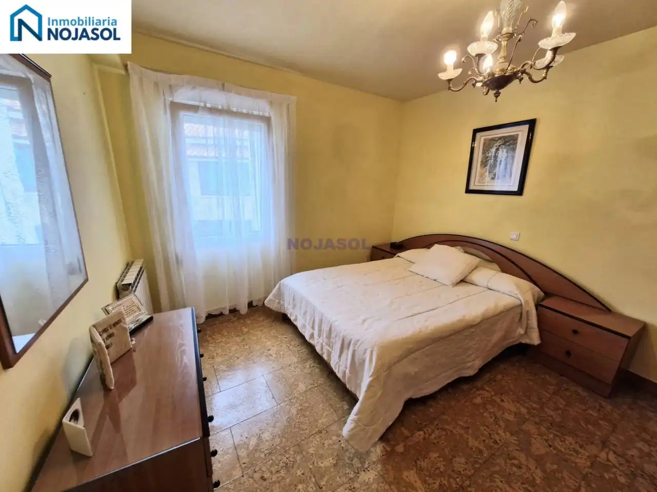 Habitación de Casa adosada en venta en Noja con Calefacción, Jardín privado y Amueblado