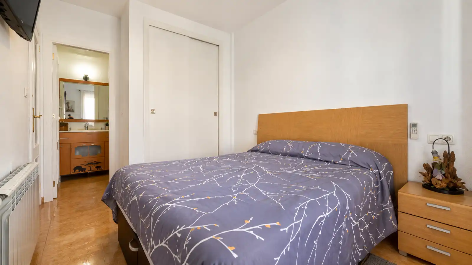 Schlafzimmer von Haus oder Chalet zum Verkauf in Santa Pola mit Klimaanlage, Heizung und Gemeinschaftspool